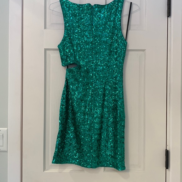 Bebe Addiction Irish green sequin party dress - Picture 2 of 5